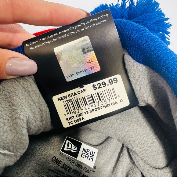 NFL New York Giants Pom Knit Beanie - Picture 5 of 5